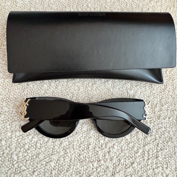 Saint Laurent SL M94
Black Sunglasses with Gold Accent YSL - Picture 14 of 15